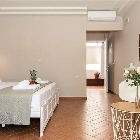 Girogiali - Adults Only 3*