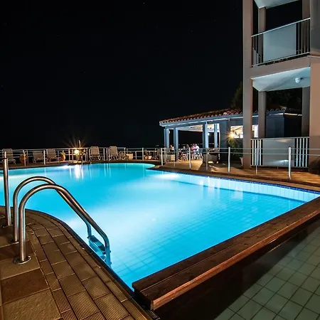 Girogiali - Adults Only 3*