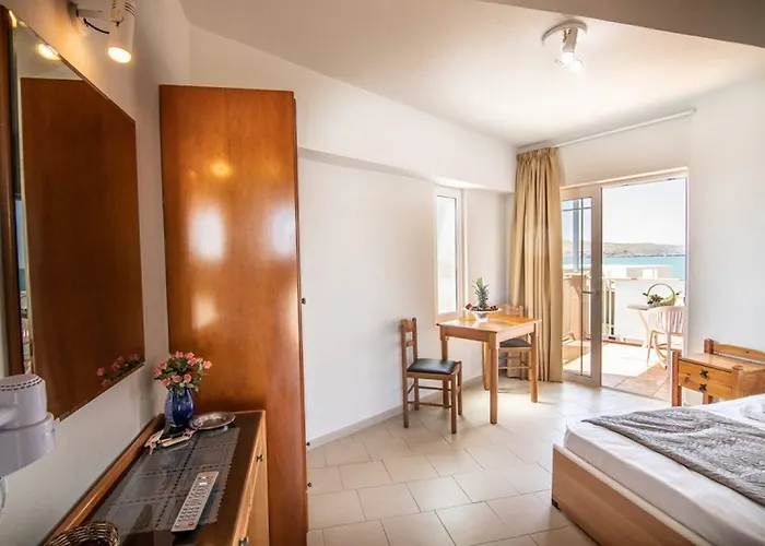 Hotel Girogiali - Adults Only 3*